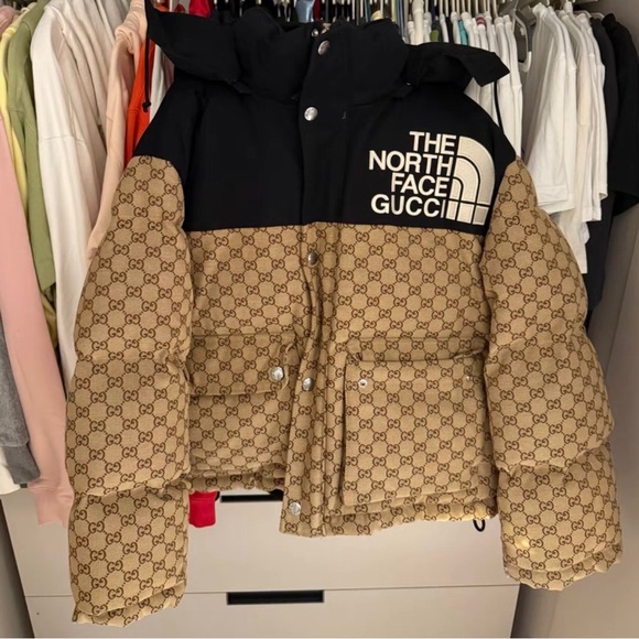 The North Face Kids Beige and Black Puffer Jacket - Picture 2 of 8